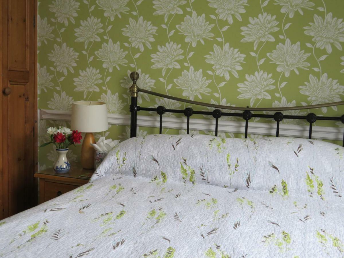 Avondale Guest House York Esterno foto
